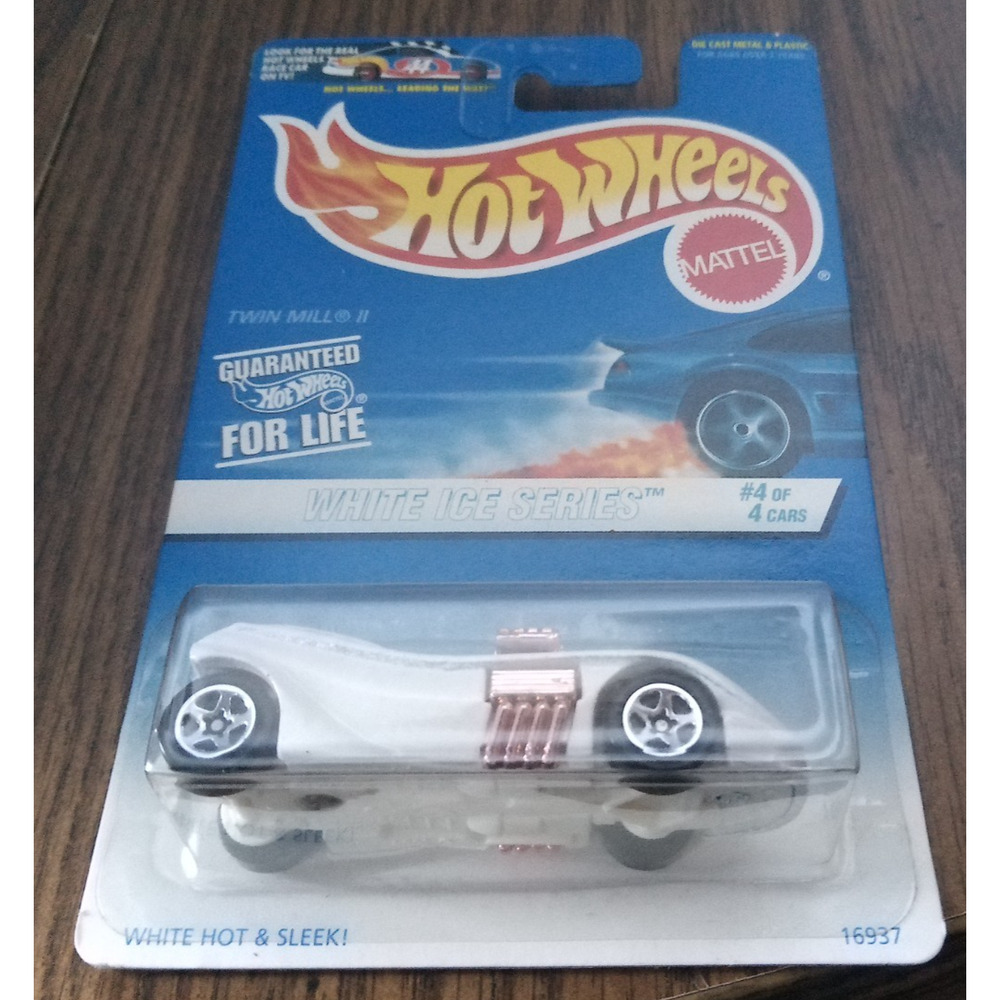 Hot Wheels #564 White Ice Series #4 of 4 Twin Mill II (1997 Mattel)